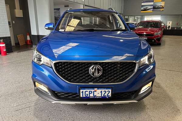 2018 MG ZS Essence AZS1