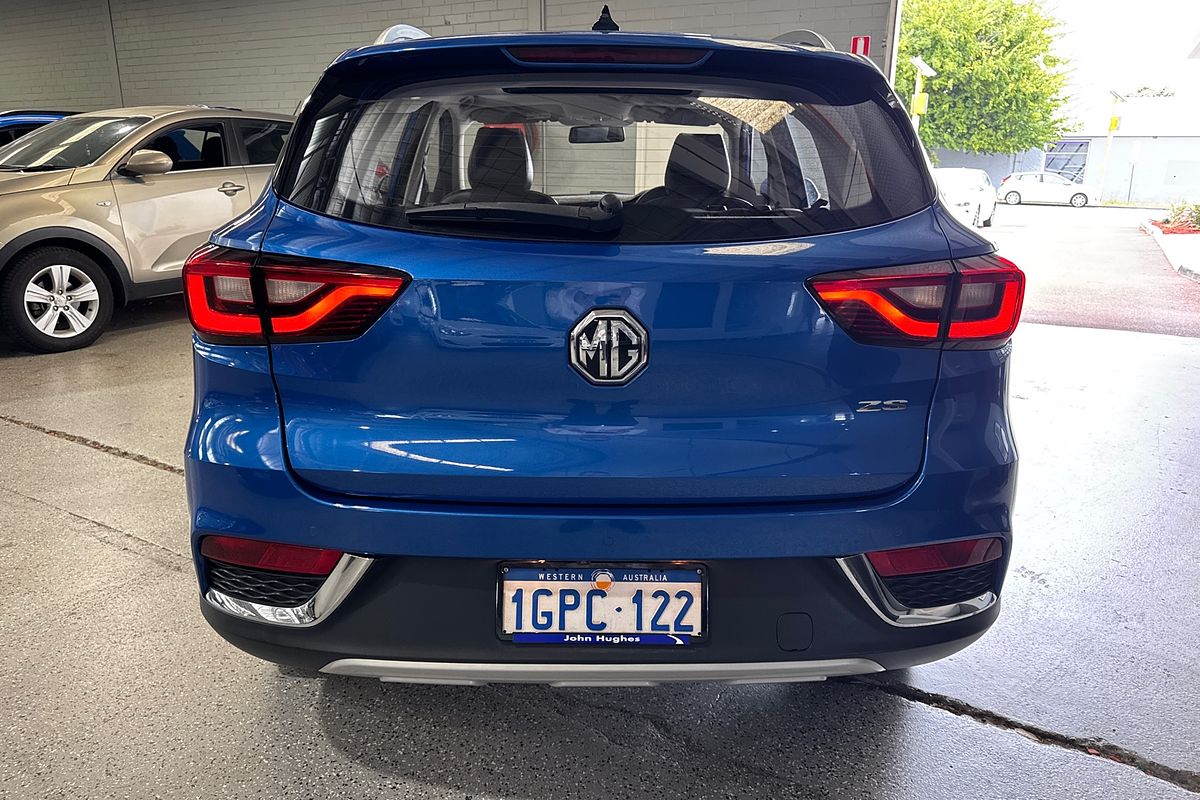 2018 MG ZS Essence AZS1