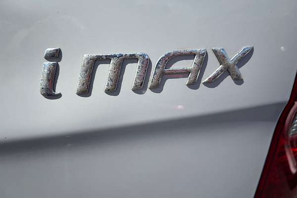 2016 Hyundai iMax TQ3-W Series II