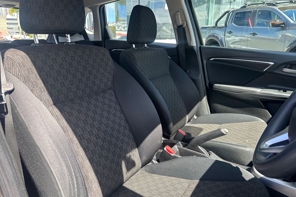 2014 Honda Jazz VTi GF
