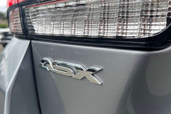 2020 Mitsubishi ASX ES XD