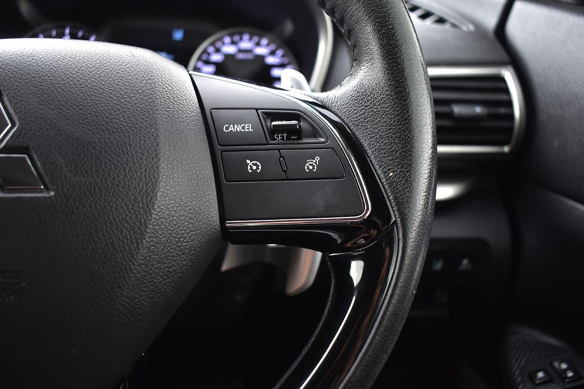 2018 Mitsubishi Eclipse Cross LS YA