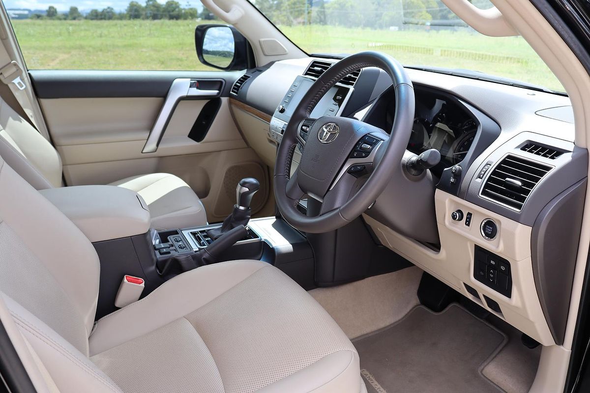 2023 Toyota Landcruiser Prado VX GDJ150R