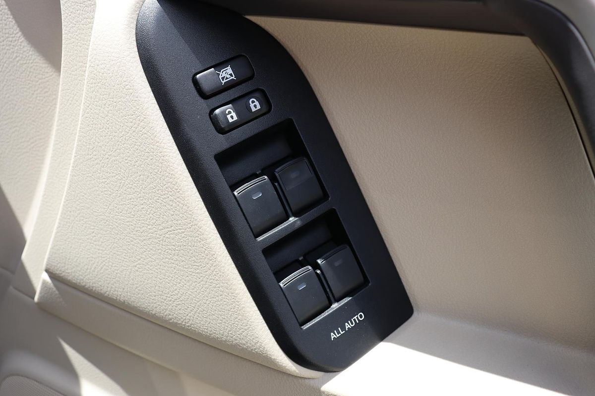 2023 Toyota Landcruiser Prado VX GDJ150R