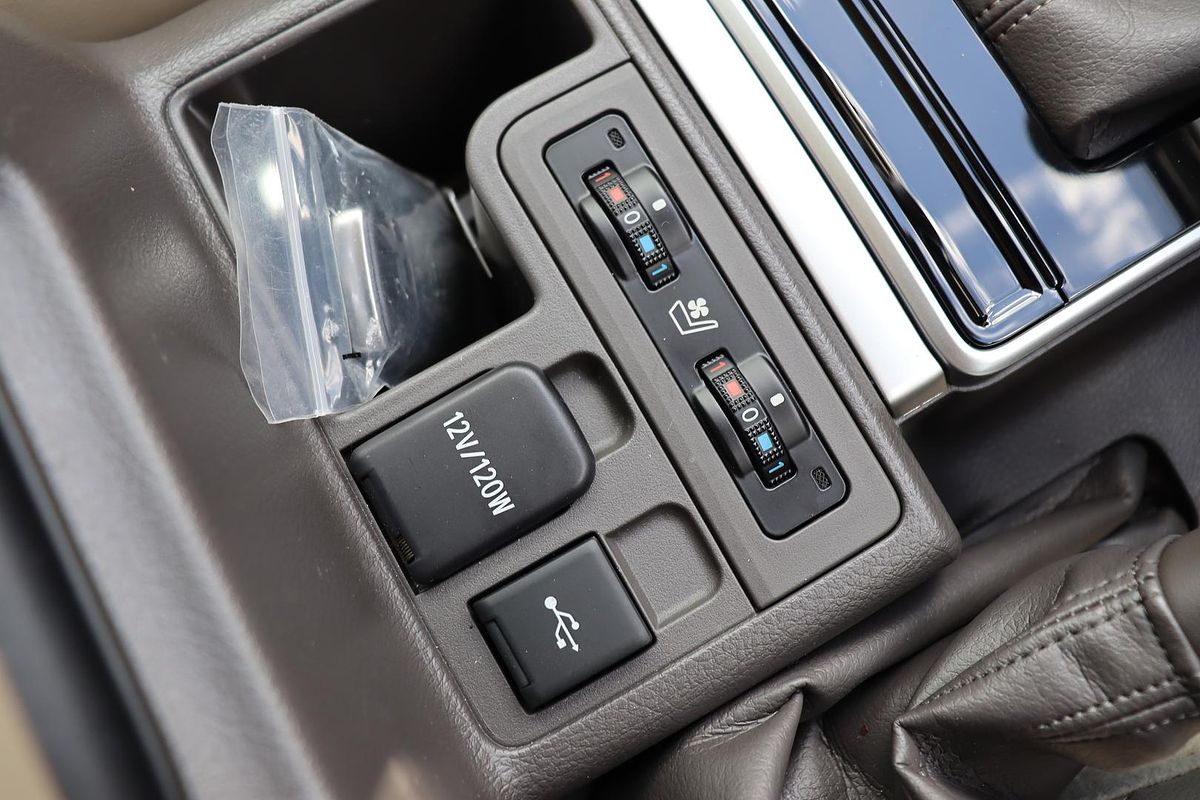 2023 Toyota Landcruiser Prado VX GDJ150R