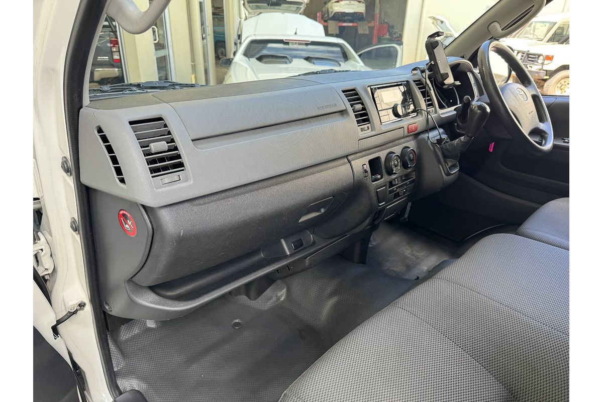 2013 Toyota Hiace KDH221R