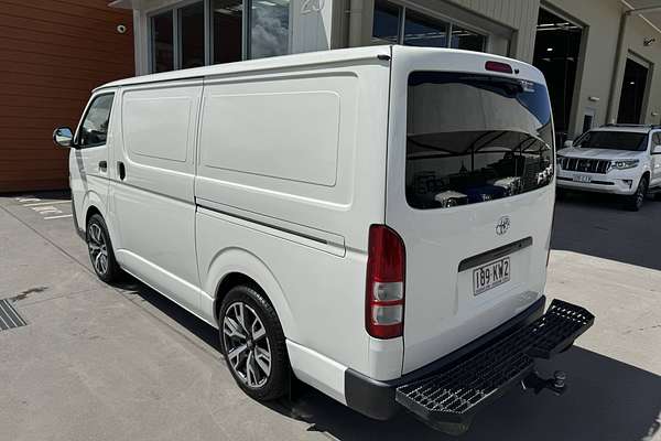 2013 Toyota Hiace KDH221R