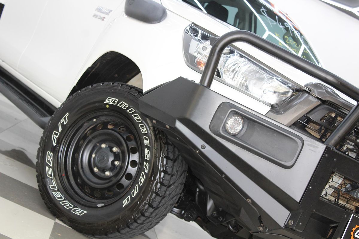 2021 Toyota Hilux SR GUN126R 4X4
