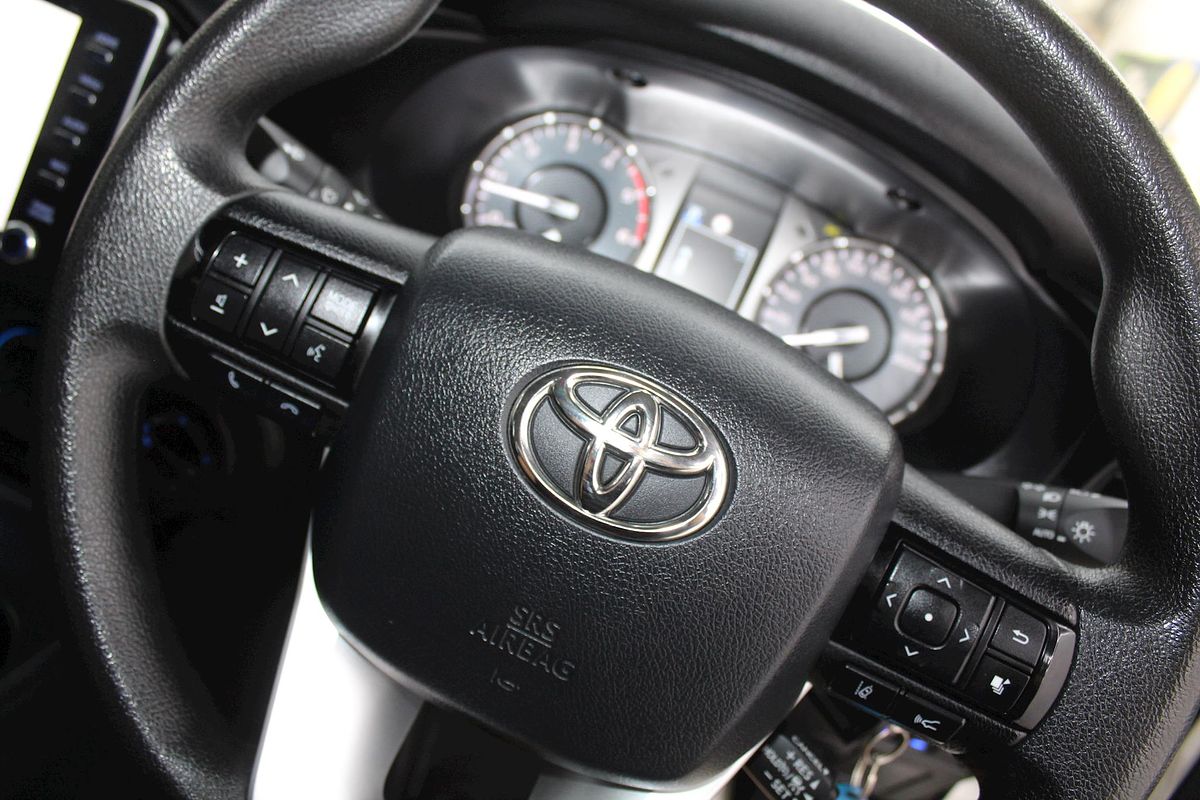 2021 Toyota Hilux SR GUN126R 4X4