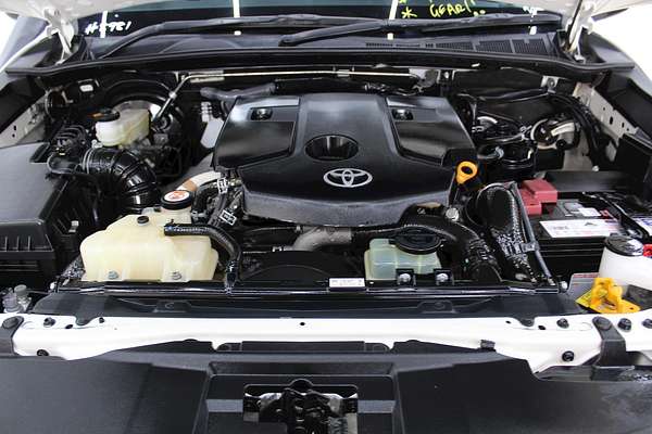 2021 Toyota Hilux SR GUN126R 4X4