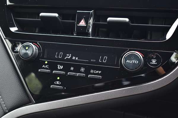 2021 Toyota Camry Ascent AXVH70R