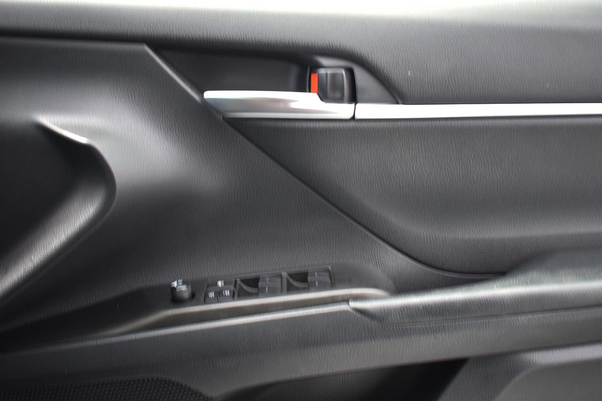 2021 Toyota Camry Ascent AXVH70R
