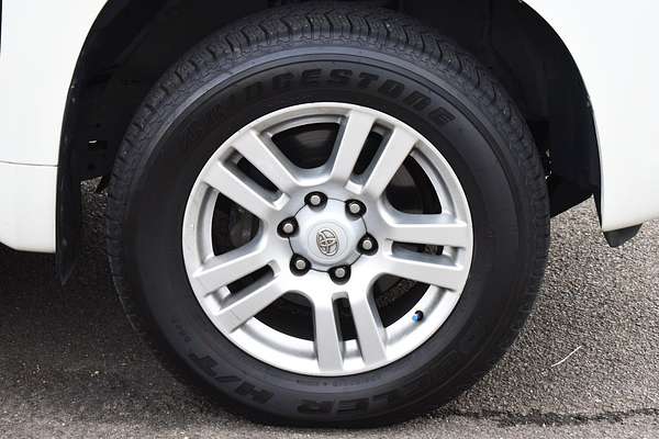 2010 Toyota Landcruiser Prado Kakadu GRJ150R