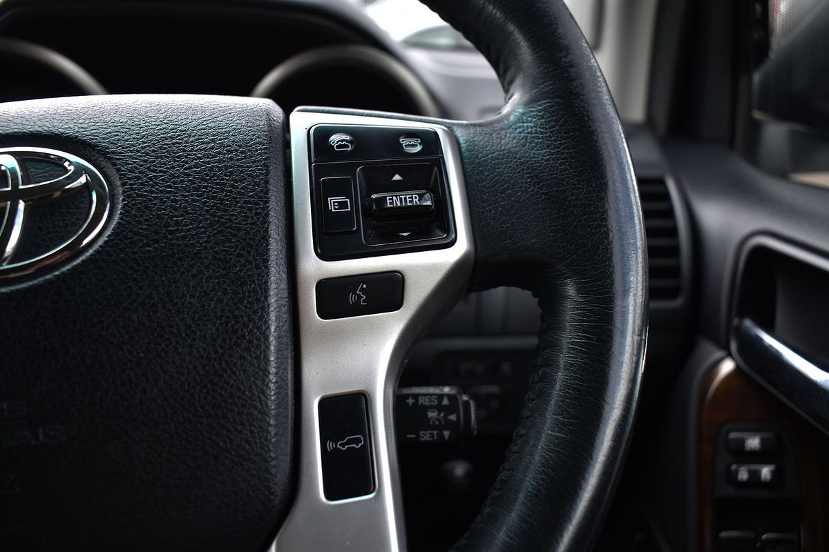 2010 Toyota Landcruiser Prado Kakadu GRJ150R