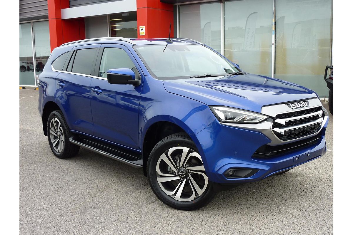 2022 Isuzu MU-X LS-T