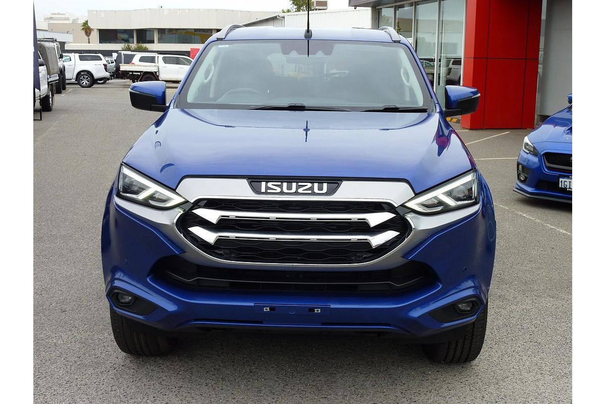 2022 Isuzu MU-X LS-T