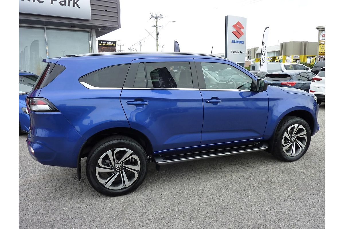 2022 Isuzu MU-X LS-T