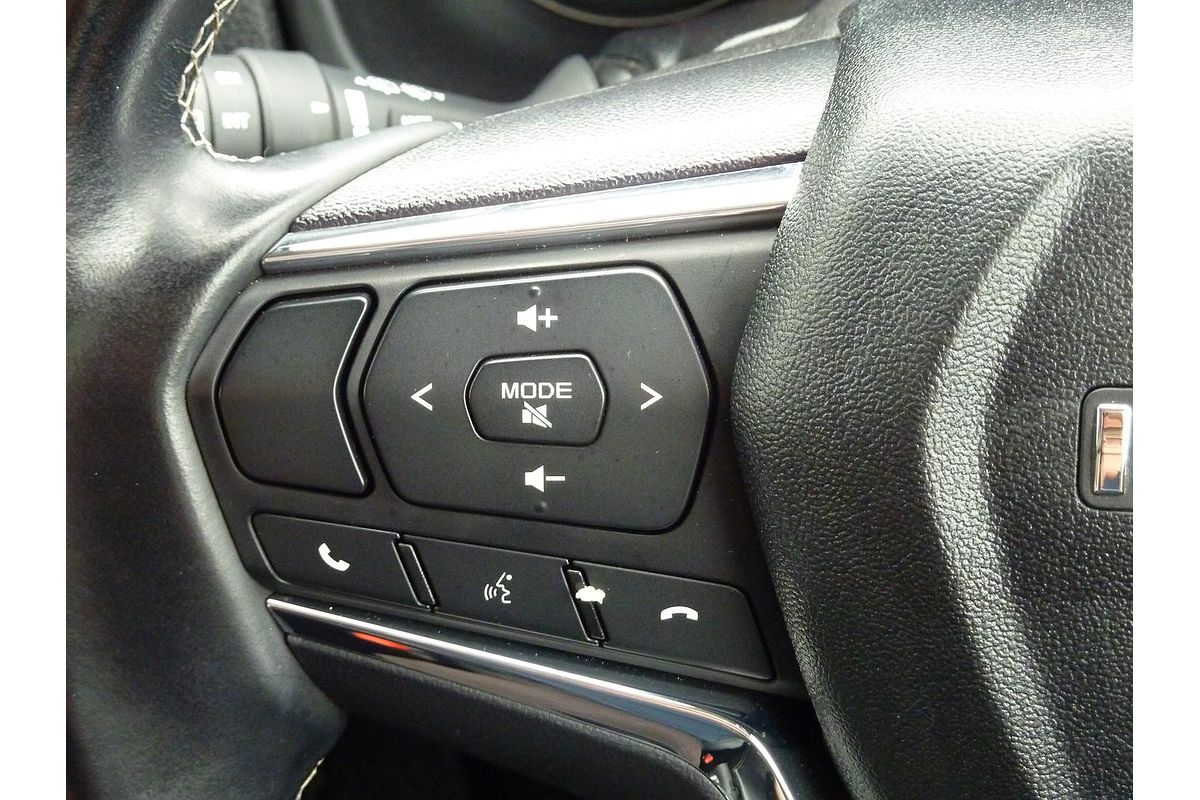 2022 Isuzu MU-X LS-T