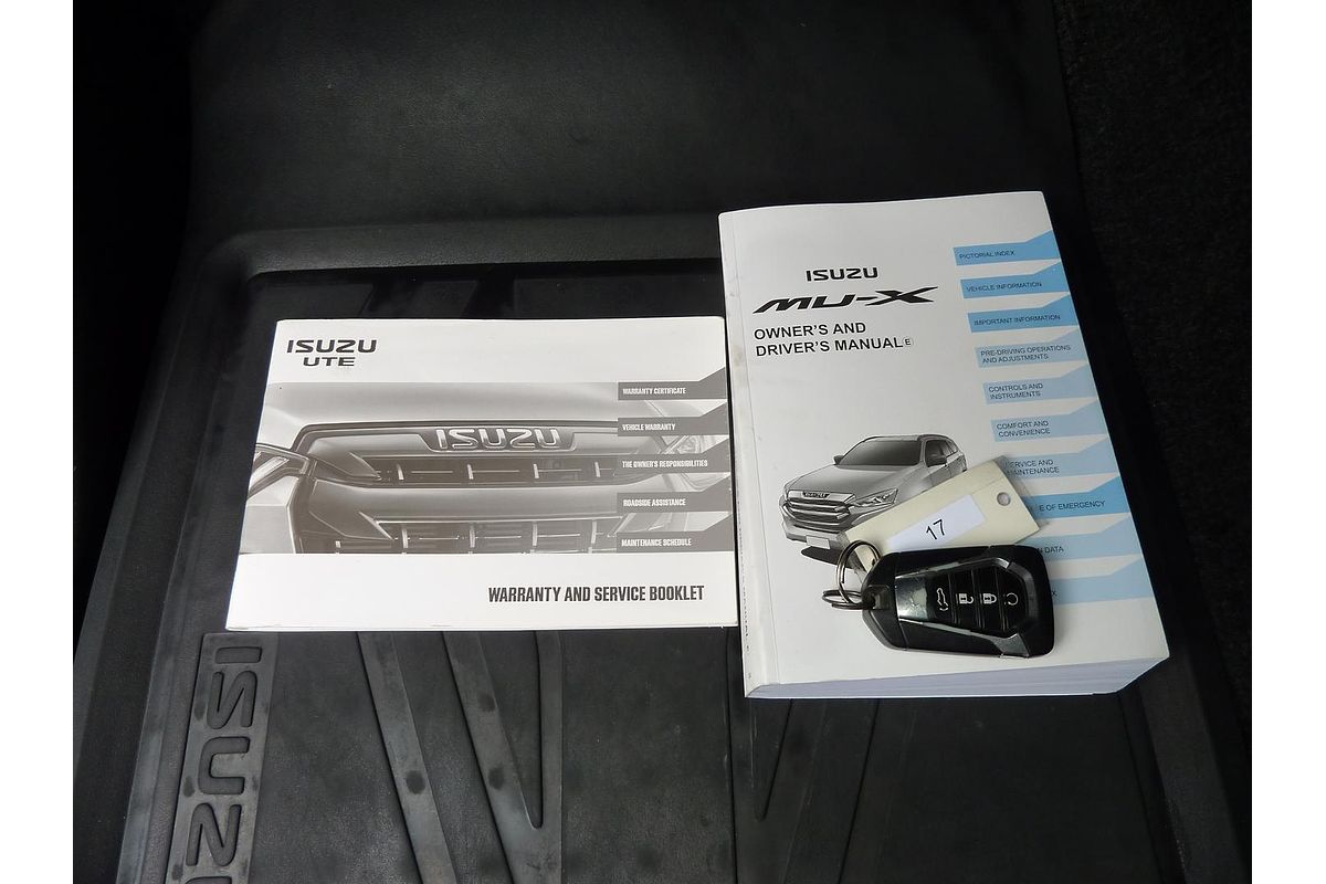 2022 Isuzu MU-X LS-T