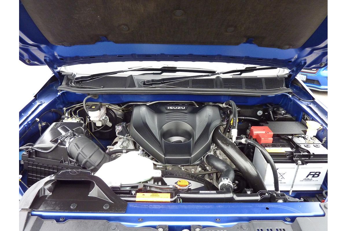 2022 Isuzu MU-X LS-T