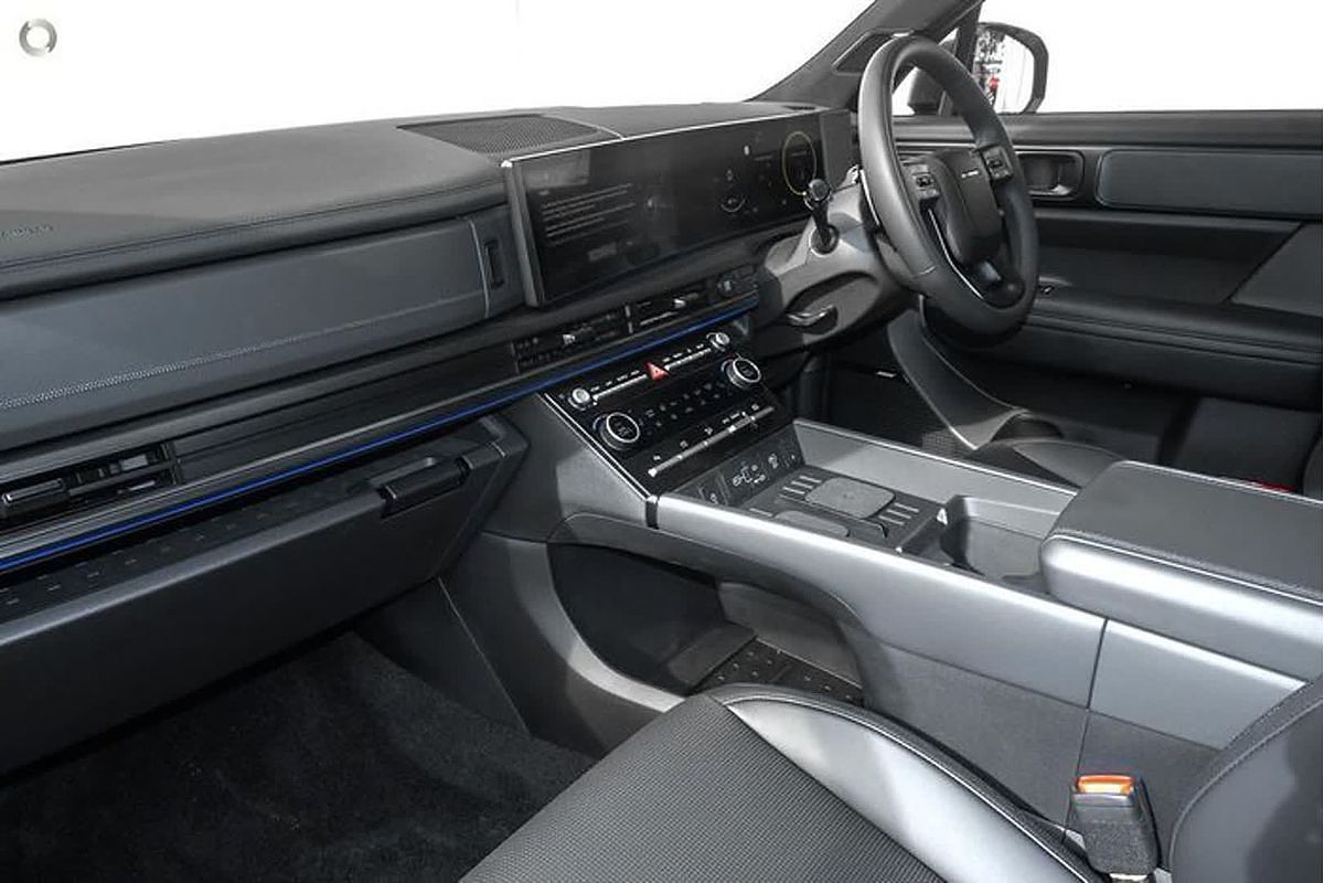 2025 Hyundai Santa Fe Calligraphy MX5.V1