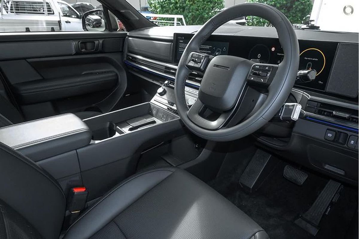 2025 Hyundai Santa Fe Calligraphy MX5.V1