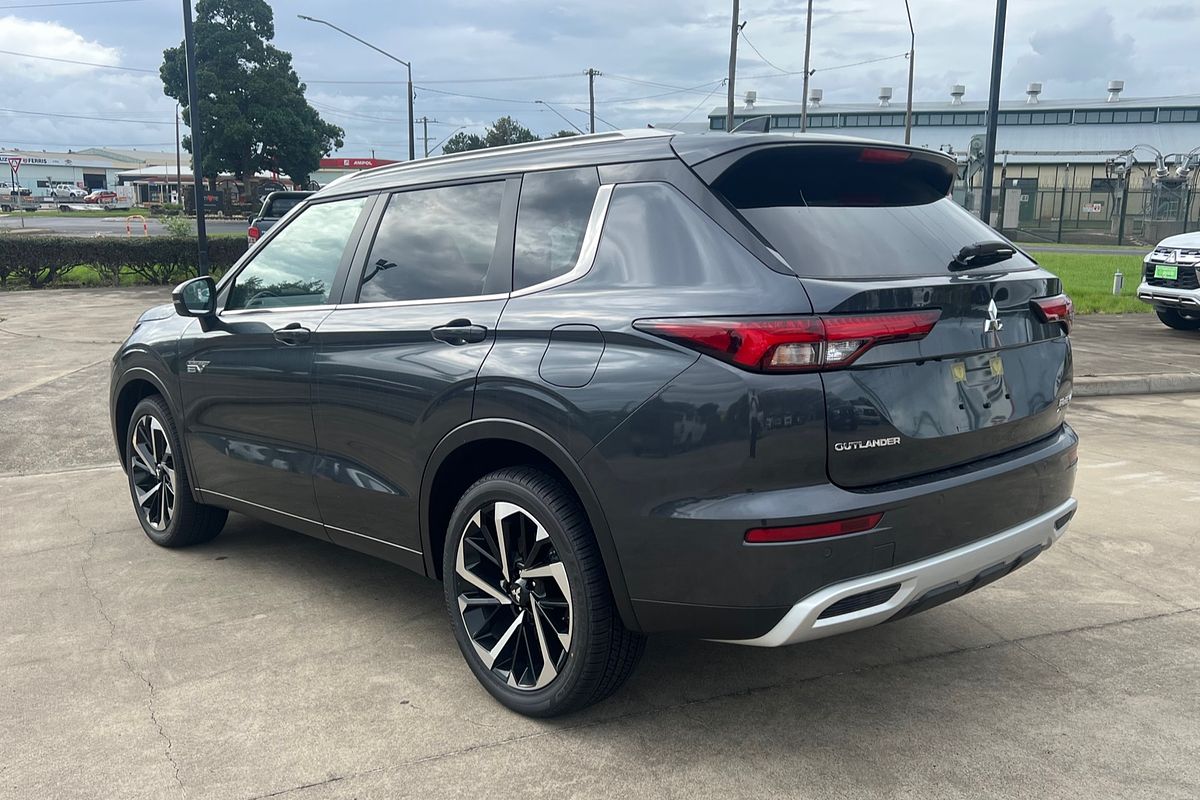 2024 Mitsubishi Outlander PHEV Aspire ZM