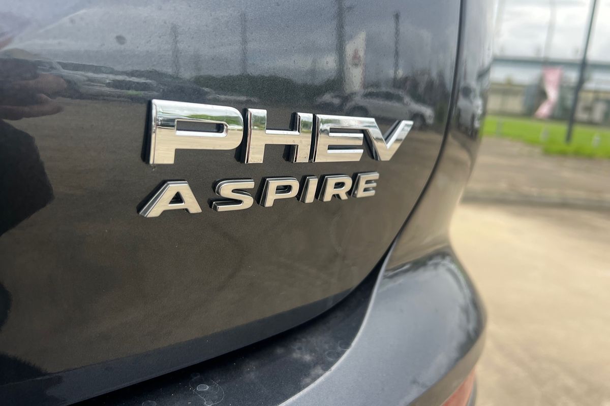 2024 Mitsubishi Outlander PHEV Aspire ZM
