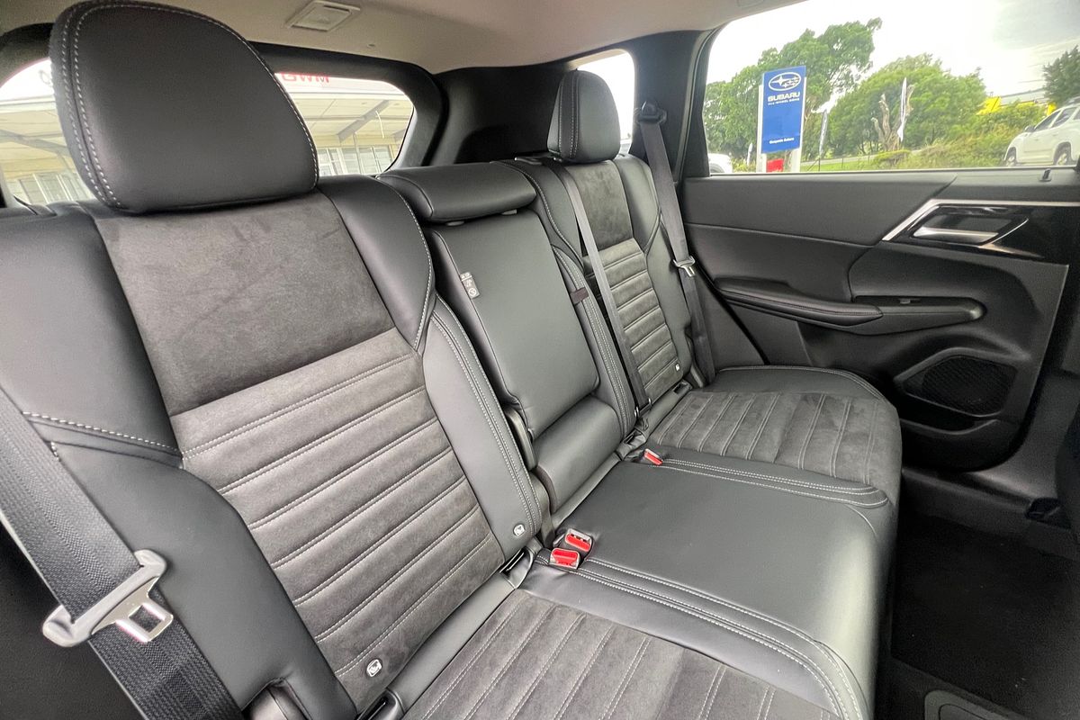 2024 Mitsubishi Outlander PHEV Aspire ZM