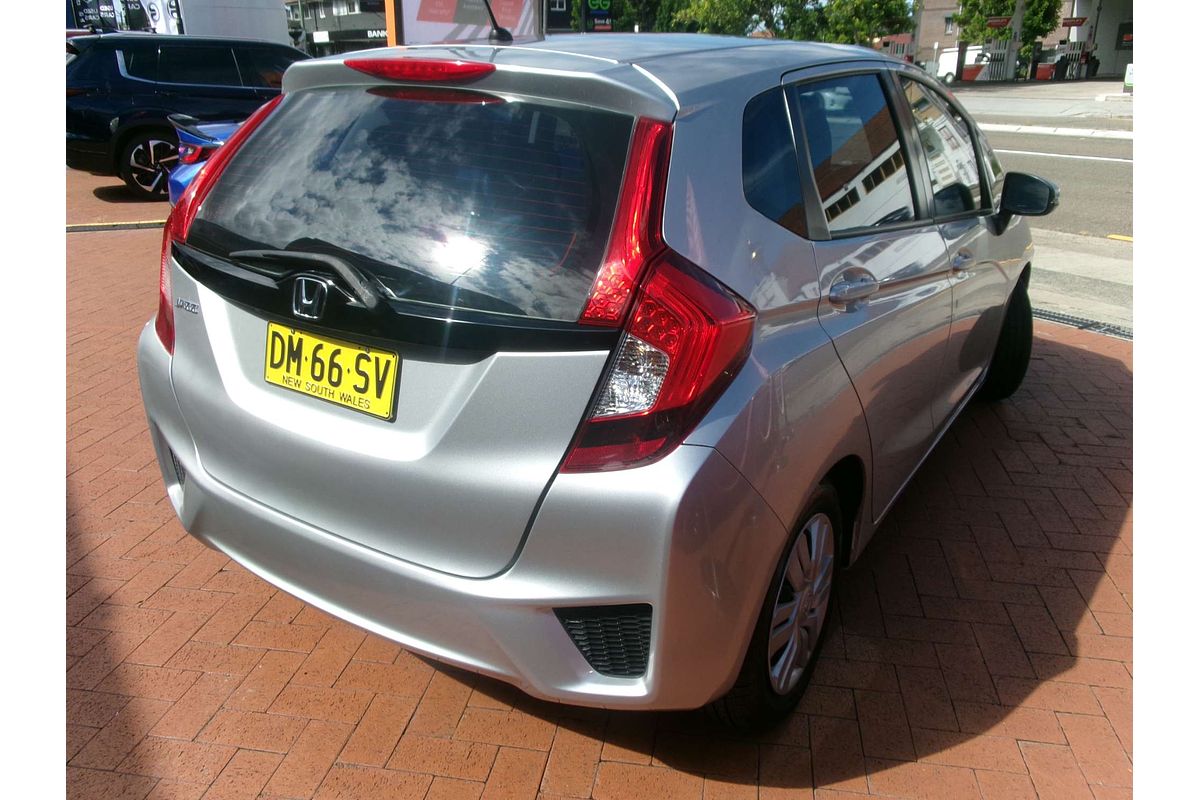 2016 Honda Jazz VTi GF