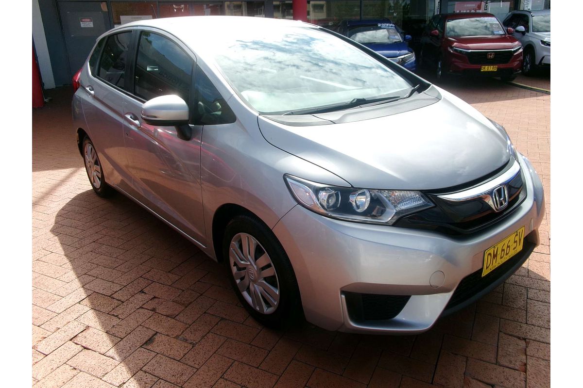 2016 Honda Jazz VTi GF