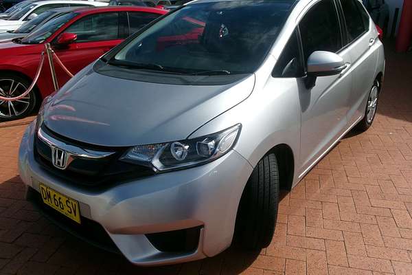 2016 Honda Jazz VTi GF