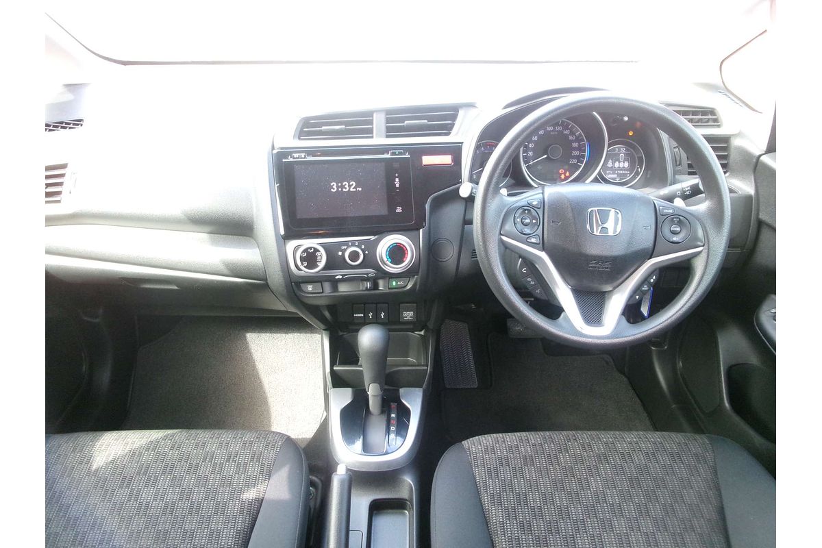 2016 Honda Jazz VTi GF