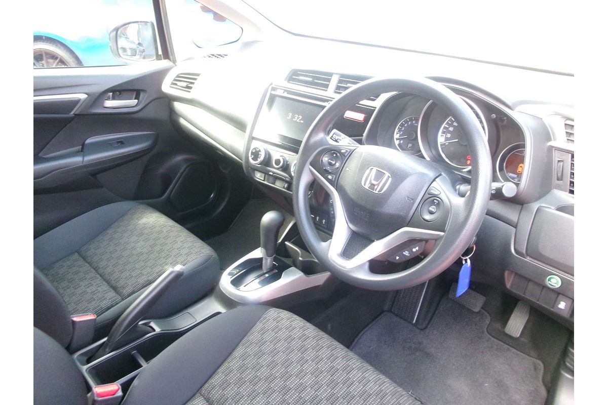 2016 Honda Jazz VTi GF