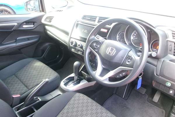 2016 Honda Jazz VTi GF