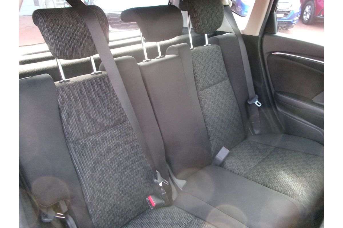 2016 Honda Jazz VTi GF