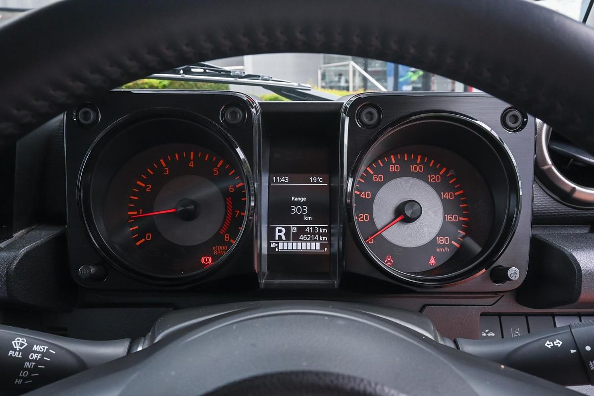 2023 Suzuki Jimny GLX GJ