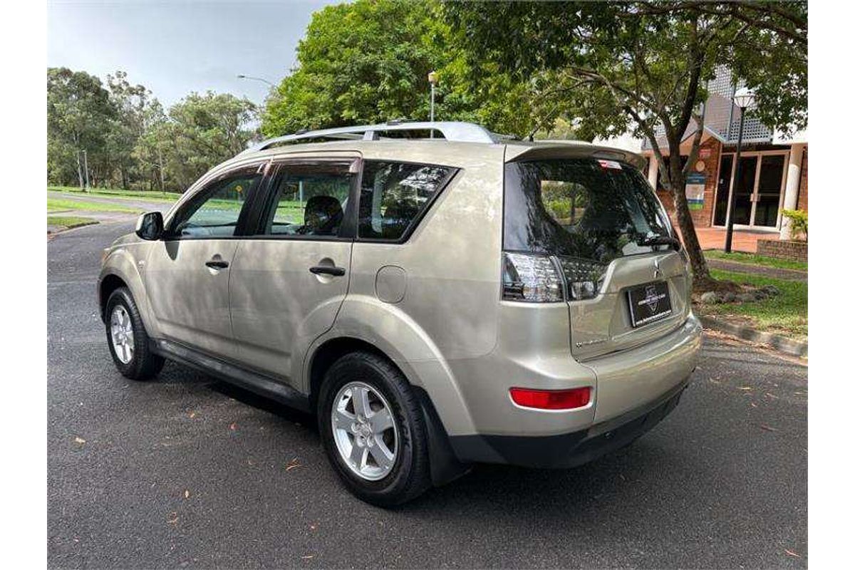2009 Mitsubishi Outlander LS ZG