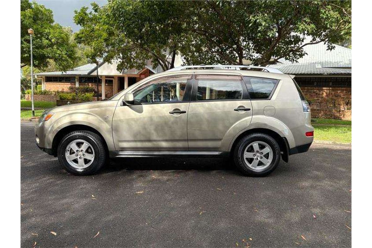 2009 Mitsubishi Outlander LS ZG