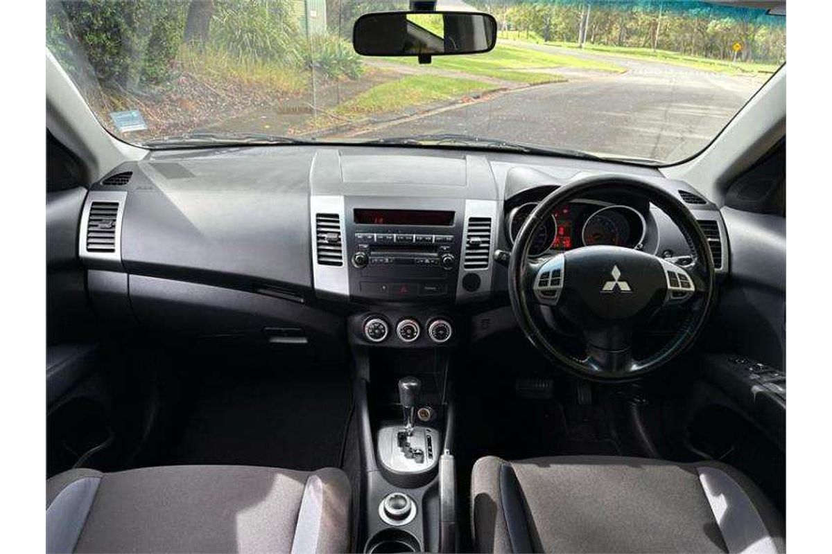 2009 Mitsubishi Outlander LS ZG