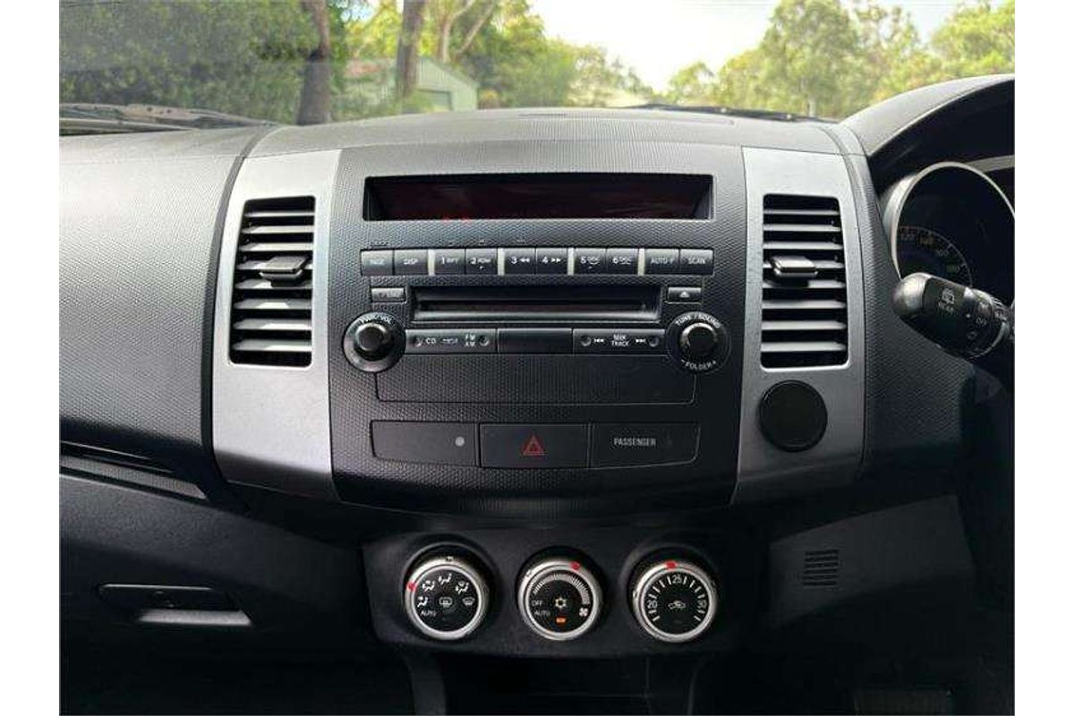 2009 Mitsubishi Outlander LS ZG