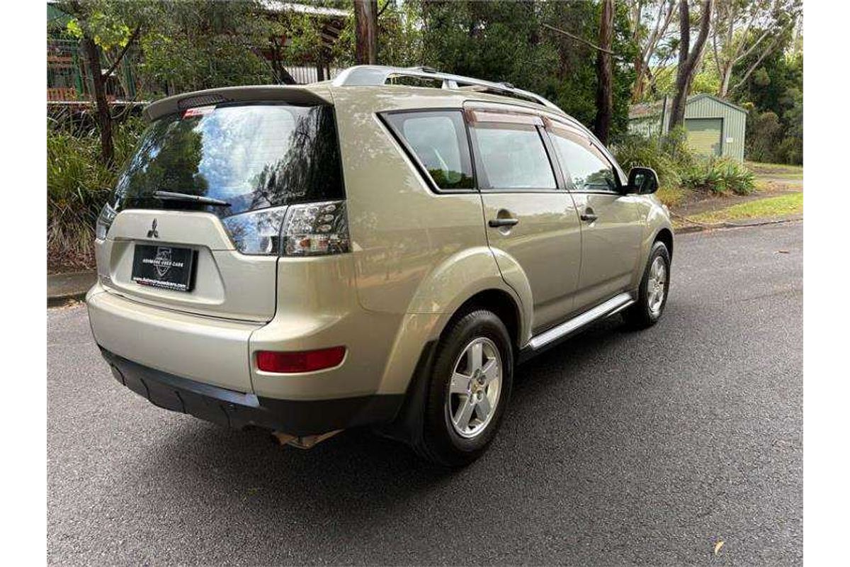 2009 Mitsubishi Outlander LS ZG