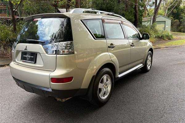 2009 Mitsubishi Outlander LS ZG