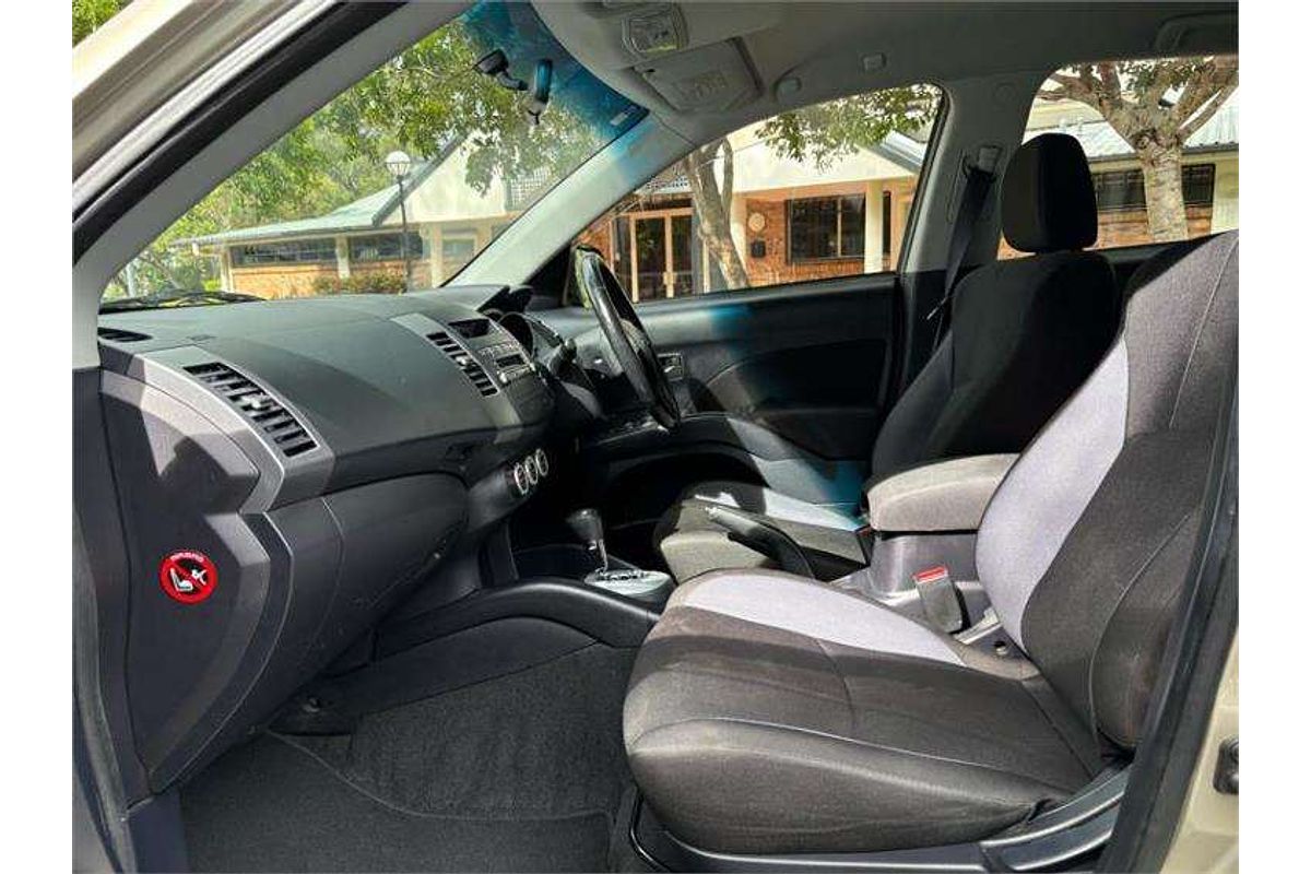 2009 Mitsubishi Outlander LS ZG