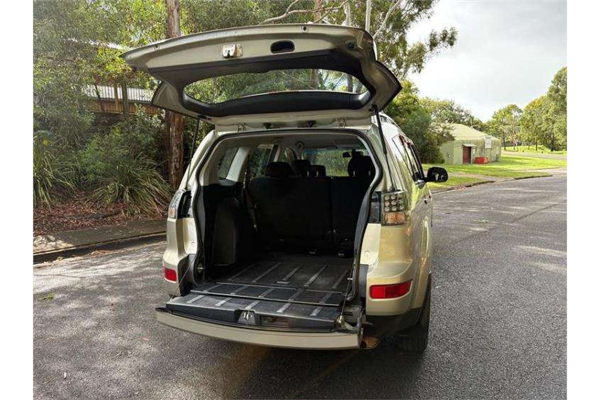 2009 Mitsubishi Outlander LS ZG