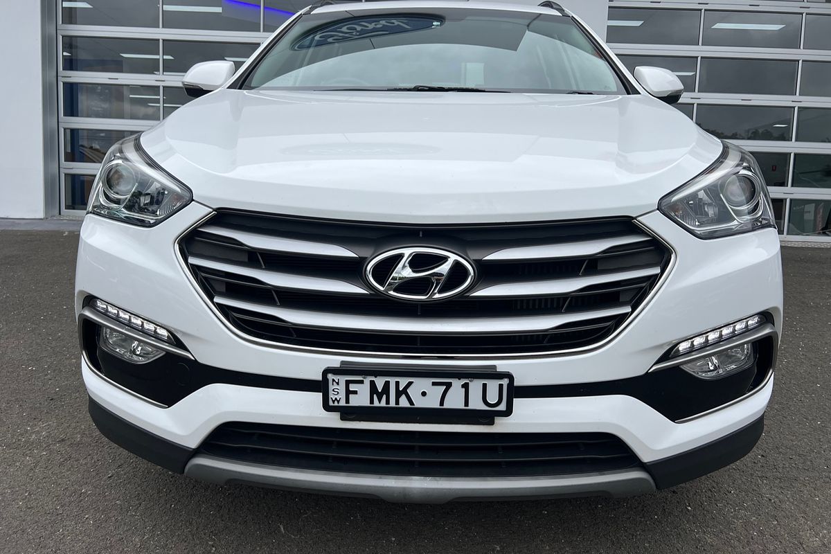 2017 Hyundai Santa Fe Active DM3 Series II