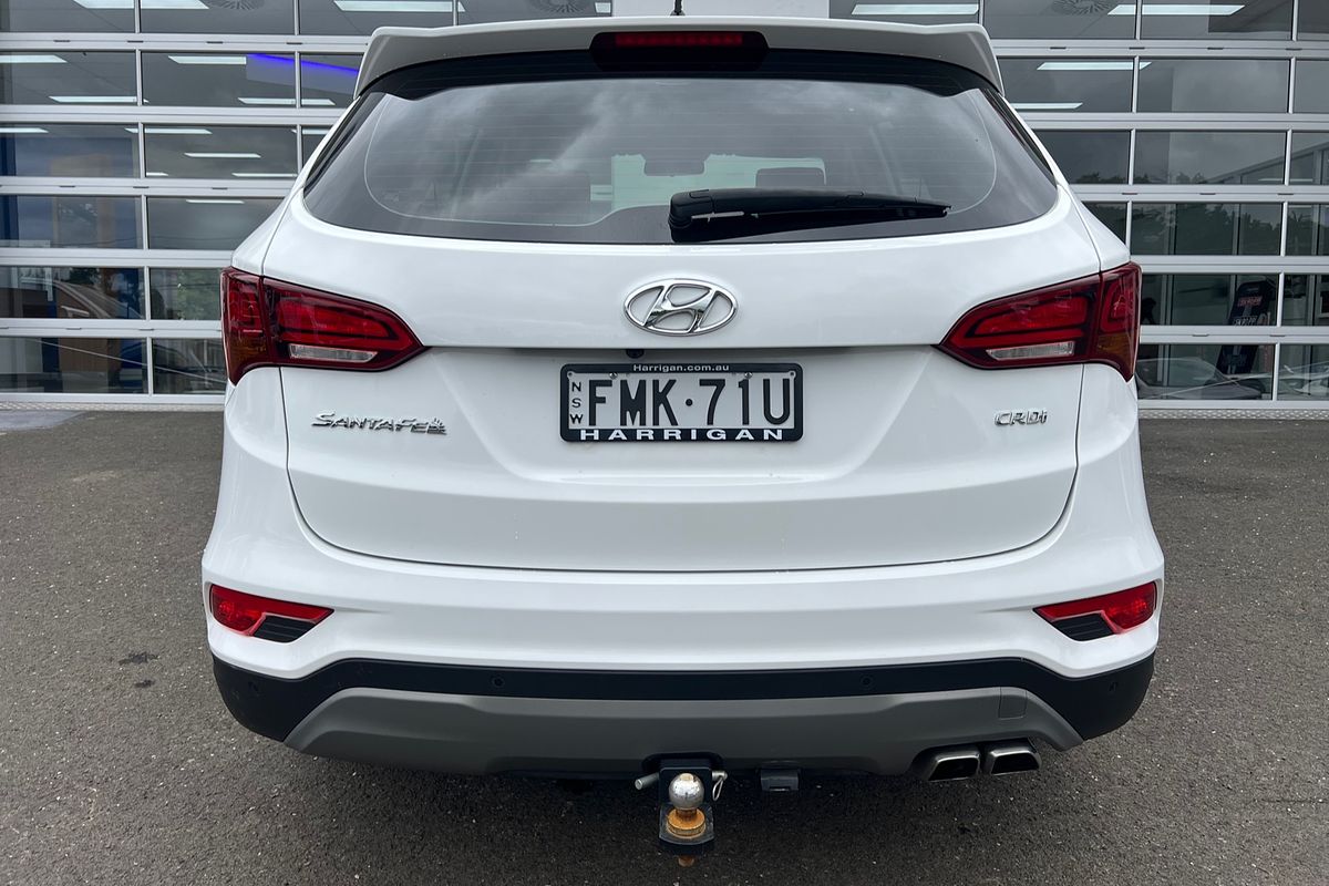 2017 Hyundai Santa Fe Active DM3 Series II