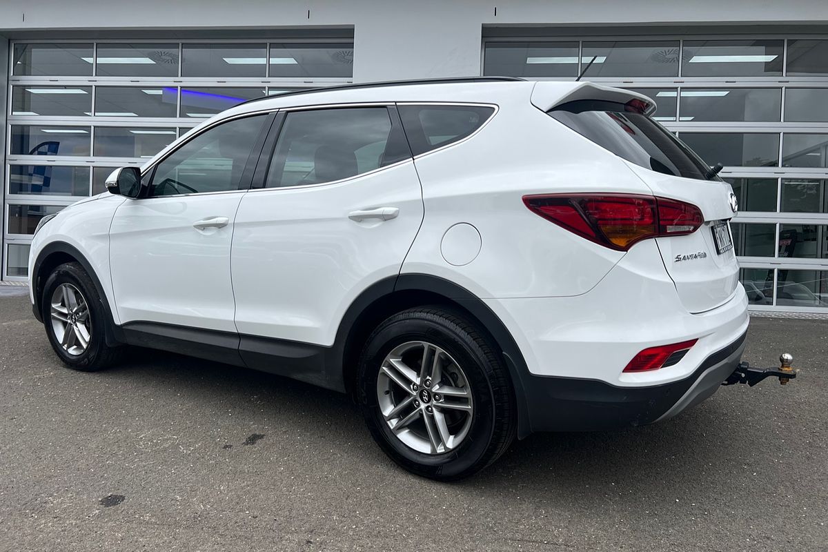 2017 Hyundai Santa Fe Active DM3 Series II