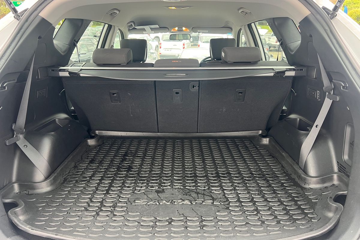 2017 Hyundai Santa Fe Active DM3 Series II
