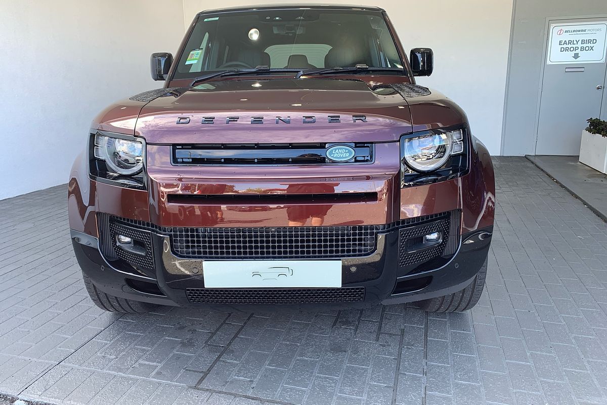 2024 Land Rover Defender 110 D350 Sedona Edition L663